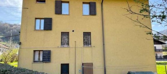 4 rooms Apartment in Alpago, Italy No. 301721 2