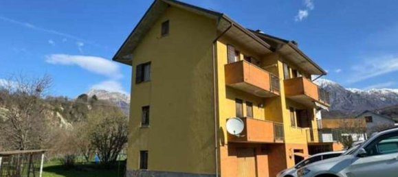 4 rooms Apartment in Alpago, Italy No. 301721 3