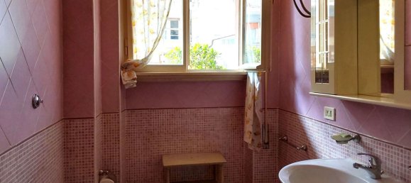 2 rooms Apartment in Rome, Italy No. 190706 14