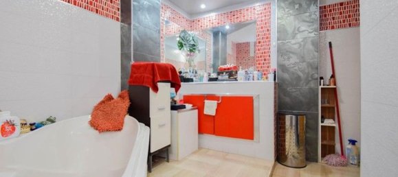 3 bedrooms Apartment in Granada, Spain No. 150747 9