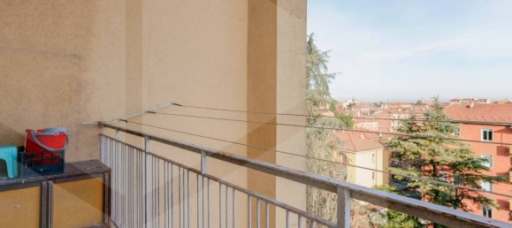 Apartamento de 4 habitaciónes en Bologna, Italy No. 28767 16