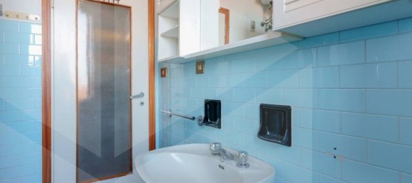 Apartamento de 4 habitaciónes en Bologna, Italy No. 28767 27