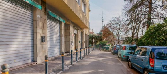 Apartamento de 4 habitaciónes en Bologna, Italy No. 28767 29