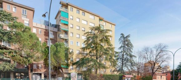 Apartamento de 4 habitaciónes en Bologna, Italy No. 28767 32