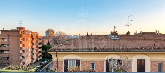 Duplex de 6 divisões em Bologna, Italy N.º 219926 22