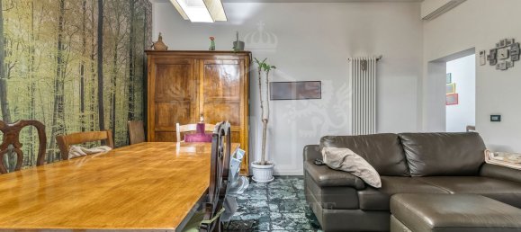 Duplex de 6 divisões em Bologna, Italy N.º 219926 10