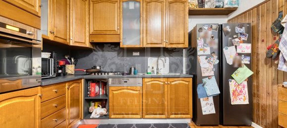 Duplex de 6 divisões em Bologna, Italy N.º 219926 7