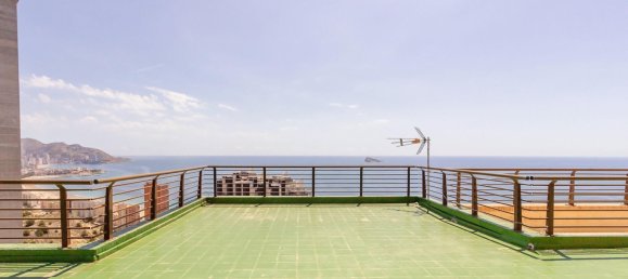 Penthouse T3 em Benidorm, Spain N.º 74691 32