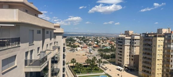 3 bedrooms Penthouse in Murcia, Spain No. 27030 18