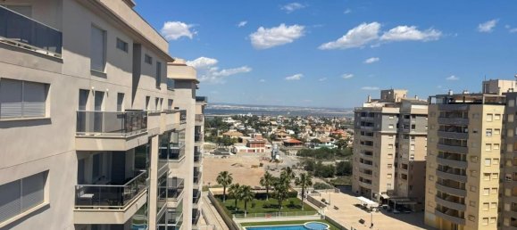 3 bedrooms Penthouse in Murcia, Spain No. 27030 27