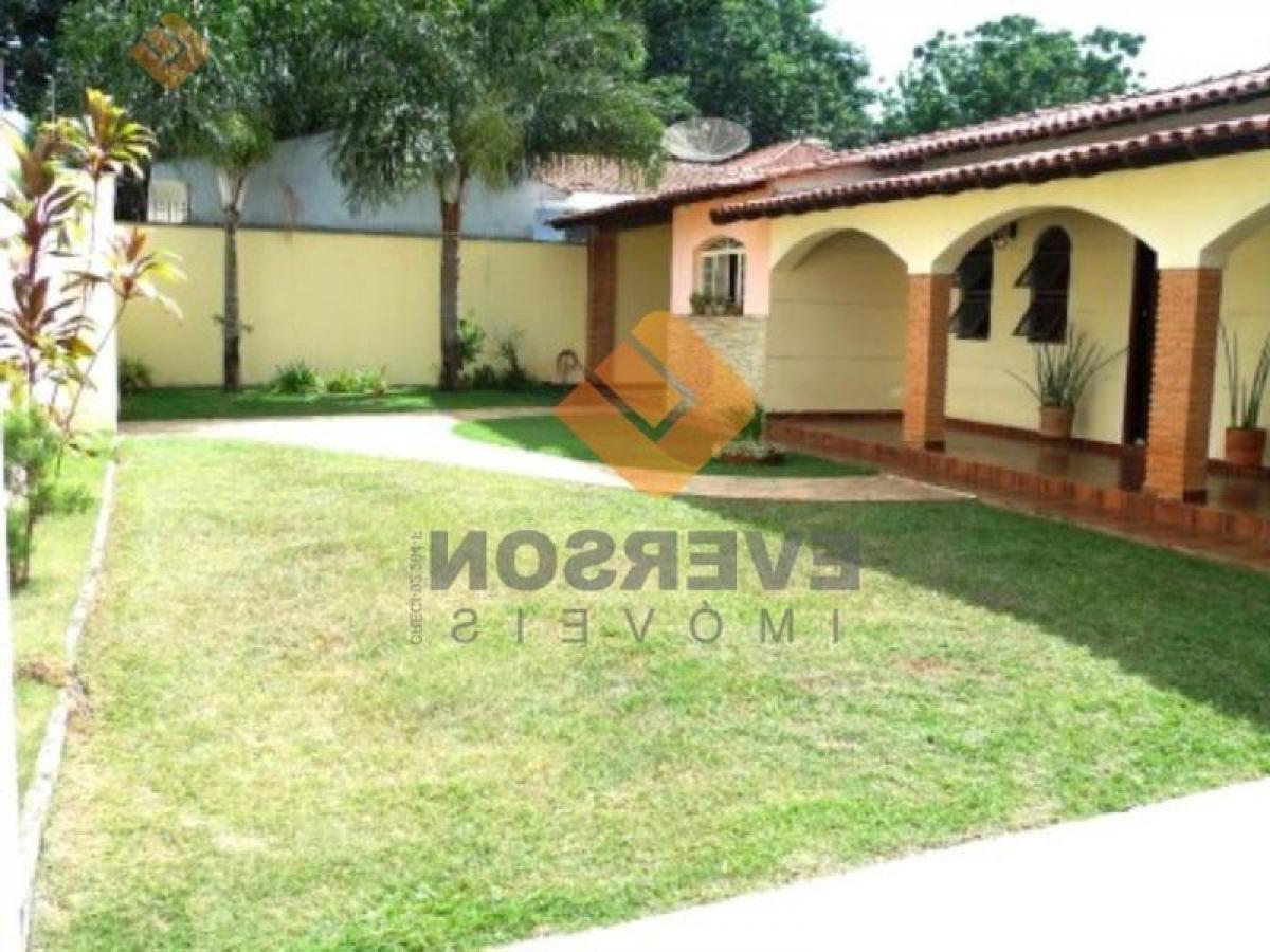 Casa de 3 dormitorios en Sao Paulo, Brazil No. 460364