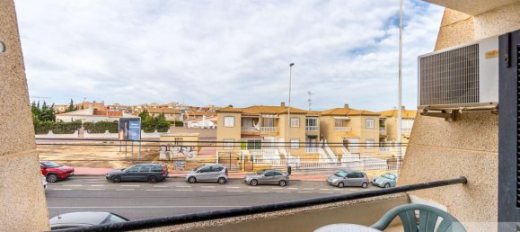 2 bedrooms Penthouse in Torrevieja, Spain No. 81976 10