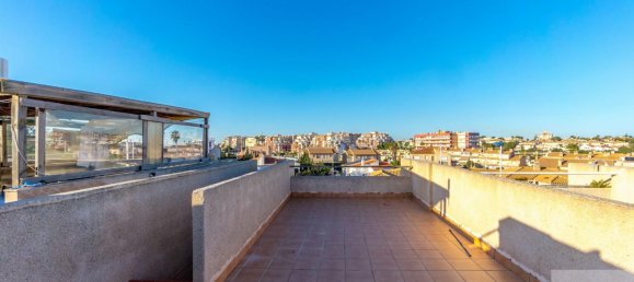 2 bedrooms Penthouse in Torrevieja, Spain No. 81976 19
