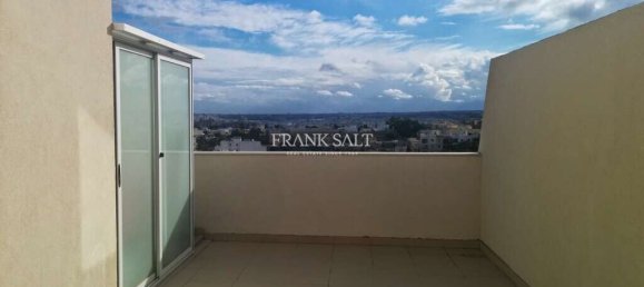 1 bedroom Penthouse in Saint Julian's, Malta No. 9190 2