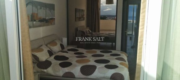 1 bedroom Penthouse in Saint Julian's, Malta No. 9190 4