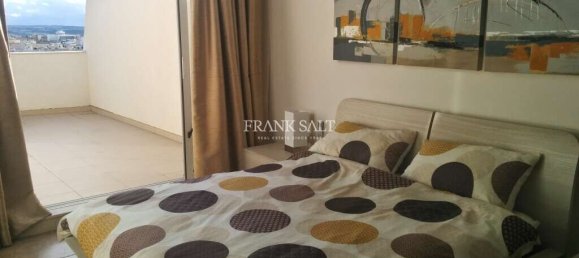 1 bedroom Penthouse in Saint Julian's, Malta No. 9190 3