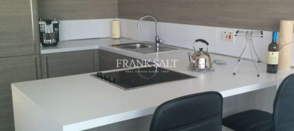 1 bedroom Penthouse in Saint Julian's, Malta No. 9190 5