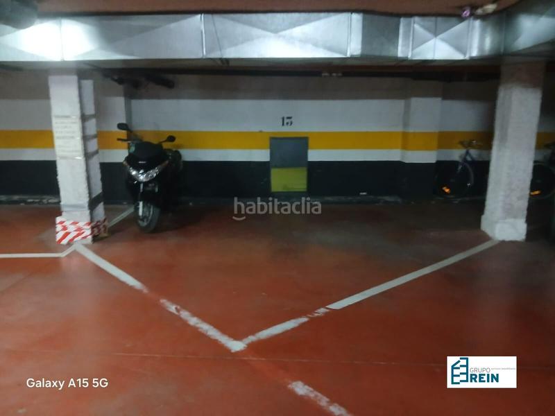 30m² Parking in Madrid, Spain No. 235942