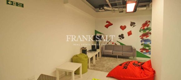 Oficina en Saint Julian's, Malta 500 m² No. 11801 19