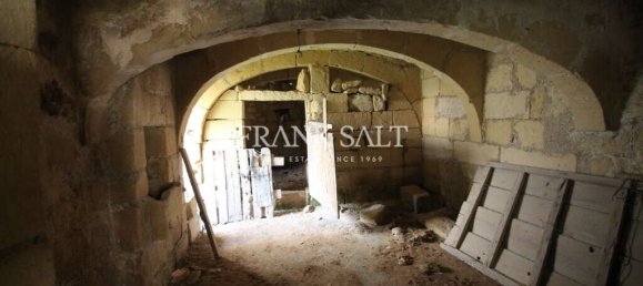 3 غرف نوم منزل في Siggiewi, Malta رقم 2520 15