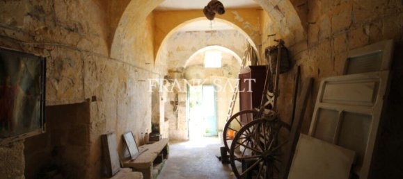 3 غرف نوم منزل في Siggiewi, Malta رقم 2520 12