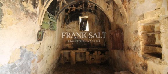 3 غرف نوم منزل في Siggiewi, Malta رقم 2520 9