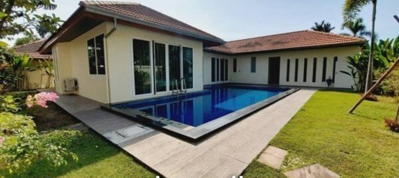 4 bedrooms Cafe / restaurant in Pattaya, Thailand No. 15930 2