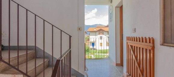 Квартира с 2 спальнями в Льерна, Италия № 122700 18