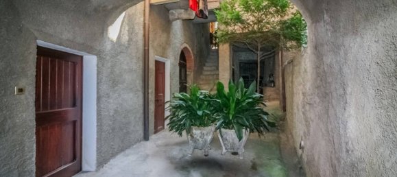 Квартира с 2 спальнями в Льерна, Италия № 122700 20