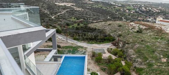 5 Schlafzimmer Villa in Agios Tychonas, Cyprus, Nr. 7633 8