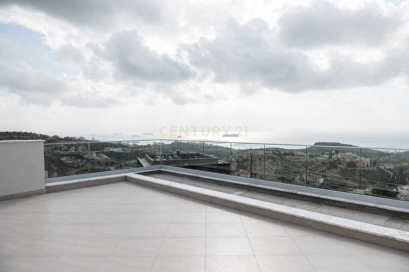 Villa T5 em Agios Tychonas, Cyprus N.º 7633