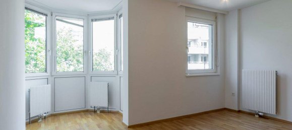 Apartamento de 2 habitaciónes en Dobling, Austria No. 72767 2