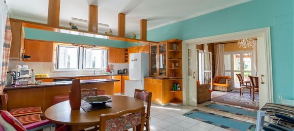 5 bedrooms Villa in Limassol, Cyprus No. 9963 6