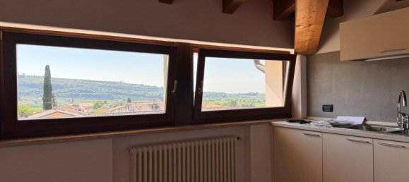 3 rooms Apartment in Sant'Ambrogio di Valpolicella, Italy No. 283823 4