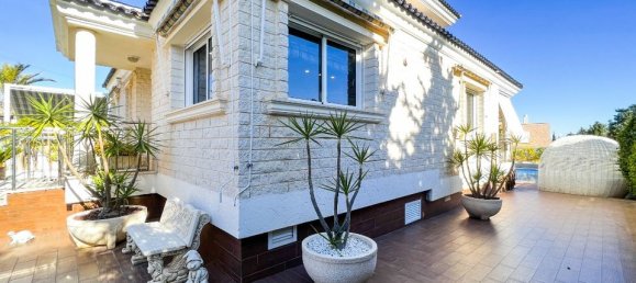 Villa de 5 dormitorios en Torrevieja, Spain No. 184785 40