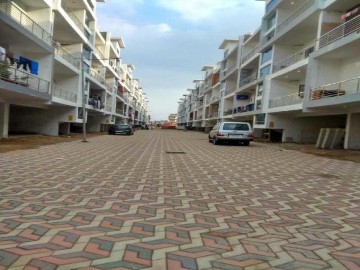 3 غرف نوم منزل في Chandigarh, India رقم 9394