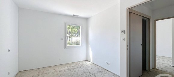 4 bedrooms Villa in Robion, France No. 361698 10