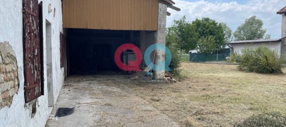 5 rooms House in Portogruaro, Italy No. 211074 3