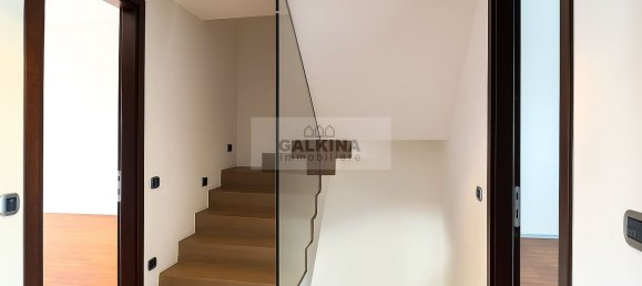 Casa de 8 habitaciónes en Milan, Italy No. 336955 18