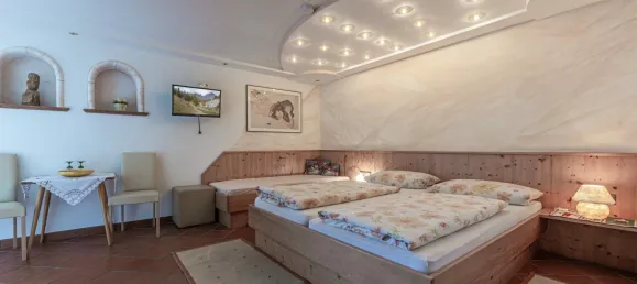 Отель, гостиница с 15 спальнями в Кирхберг ин Тироль, Австрия № 112330 10