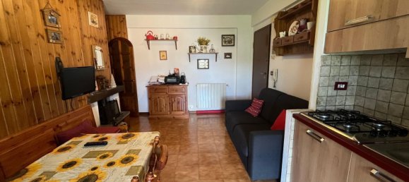 Apartamento de 3 habitaciónes en Ovindoli, Italy No. 308052 4