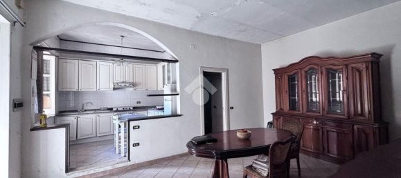 3 rooms Apartment in Grumo Nevano, Italy No. 53881 3