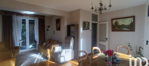 3 bedrooms House in Saint-Maur, France No. 349767 2