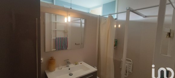 3 bedrooms House in Saint-Maur, France No. 349767 6