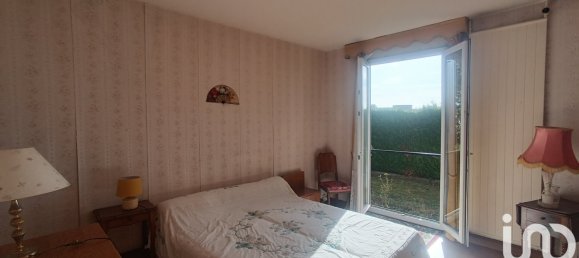 3 bedrooms House in Saint-Maur, France No. 349767 9