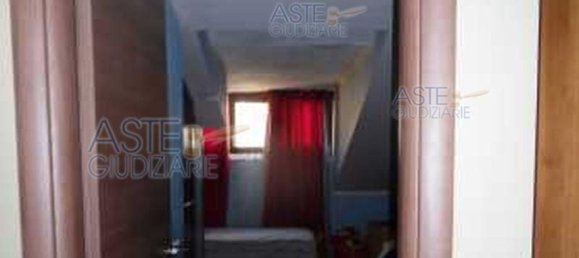 3 rooms Apartment in Eboli, Italy No. 182065 31