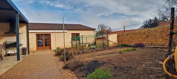 4 bedrooms House in Le Buisson-de-Cadouin, France No. 97990 17