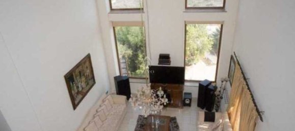 Villa de 6 dormitorios en Mesa Geitonia, Cyprus No. 19118 3