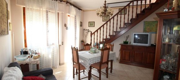 4 bedrooms Apartment in Civitanova Marche, Italy No. 351507 2