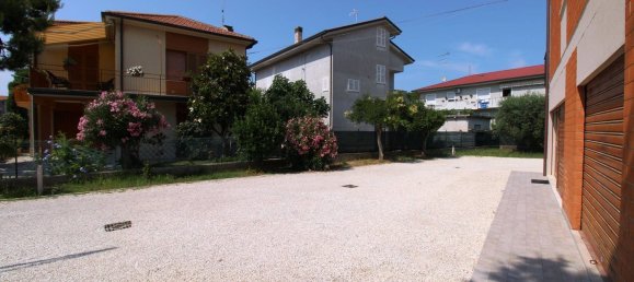 4 bedrooms Apartment in Civitanova Marche, Italy No. 351507 34